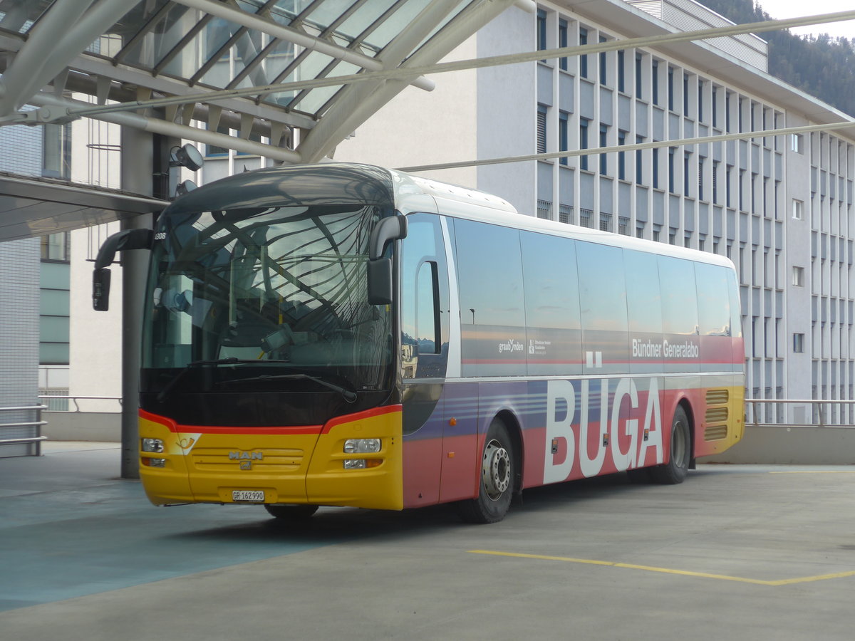 (214'942) - PostAuto Graub�nden - GR 162'990 - MAN am 1. M�rz 2020 in Chur, Postautostation