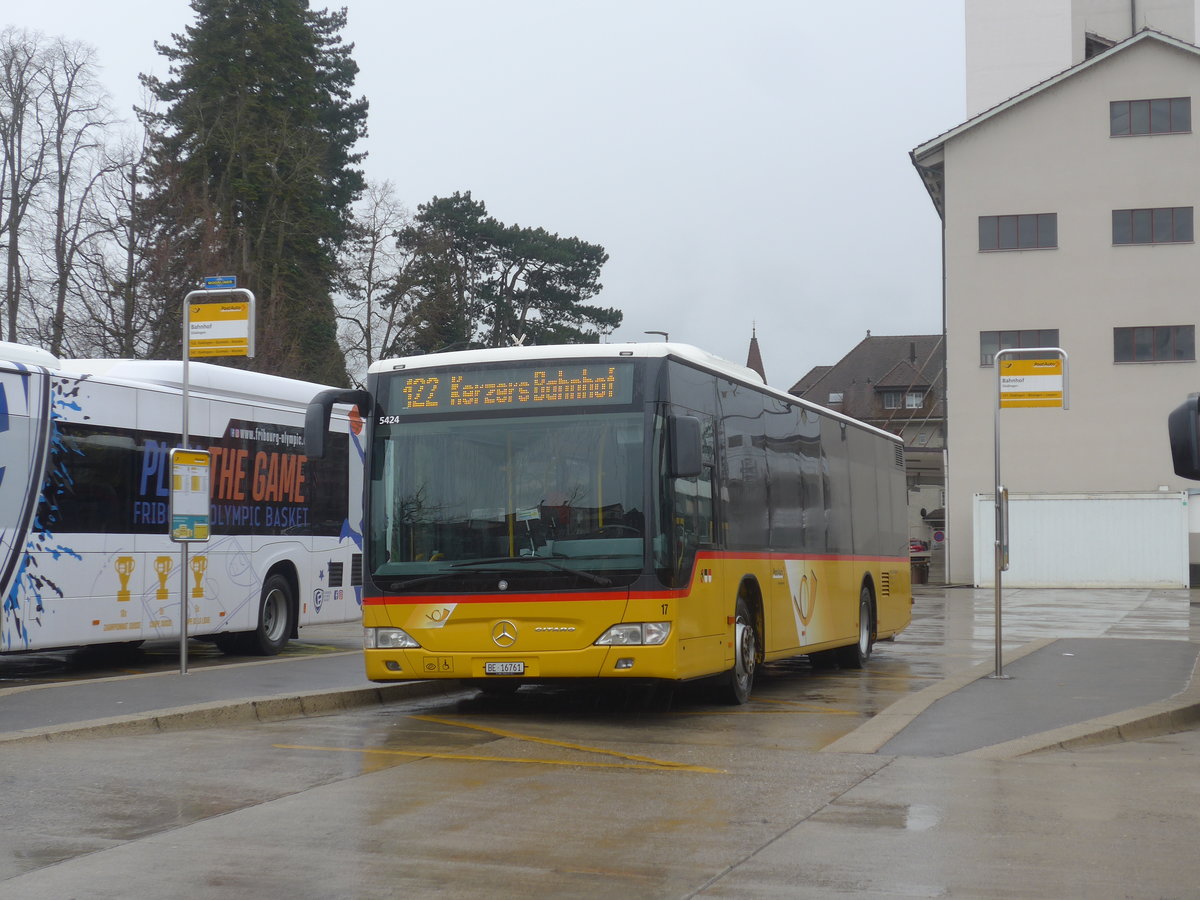 (215'056) - Steiner, Ortschwaben - Nr. 17/BE 16'761 - Mercedes am 2. M�rz 2020 beim Bahnhof D�dingen
