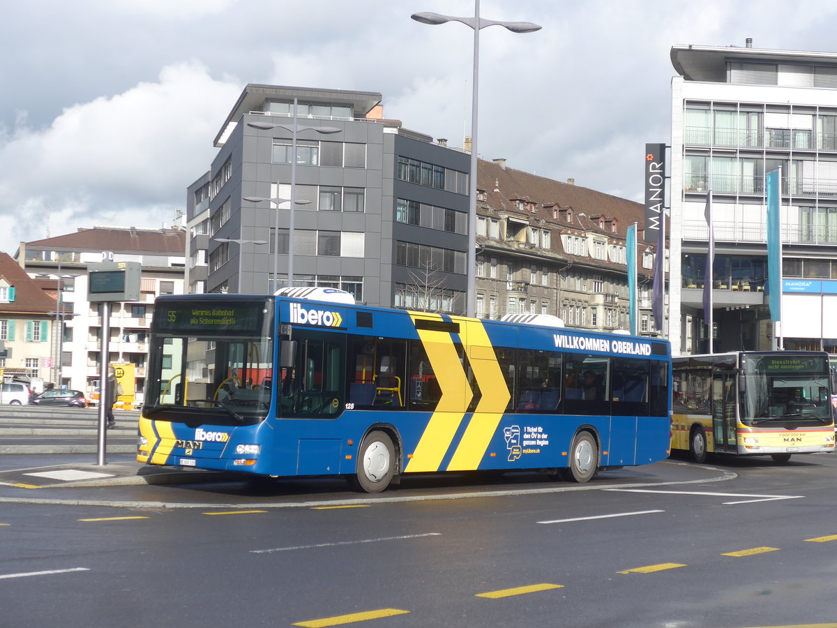 (215'106) - STI Thun - Nr. 128/BE 800'128 - MAN am 9. M�rz 2020 beim Bahnhof Thun