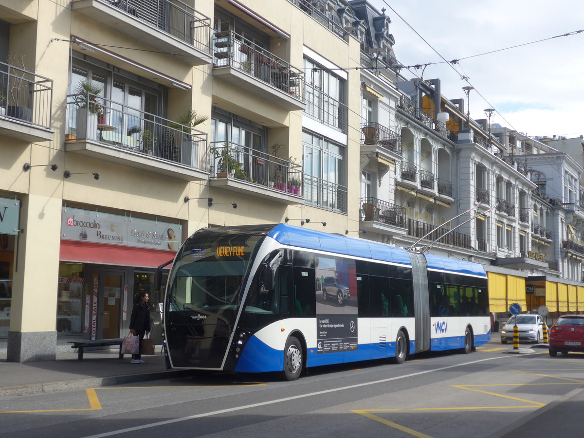 (215'150) - VMCV Clarens - Nr. 809 - Van Hool Gelenktrolleybus am 14. M�rz 2020 in Montreux, Escaliers de la Gare