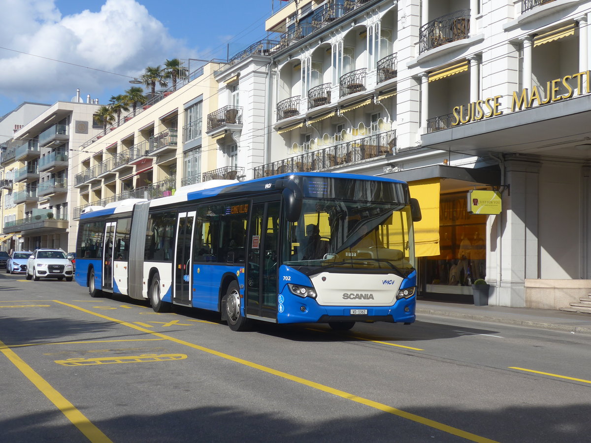 (215'168) - VMCV Clarens - Nr. 702/VD 1362 - Scania am 14. M�rz 2020 in Montreux, Escaliers de la Gare