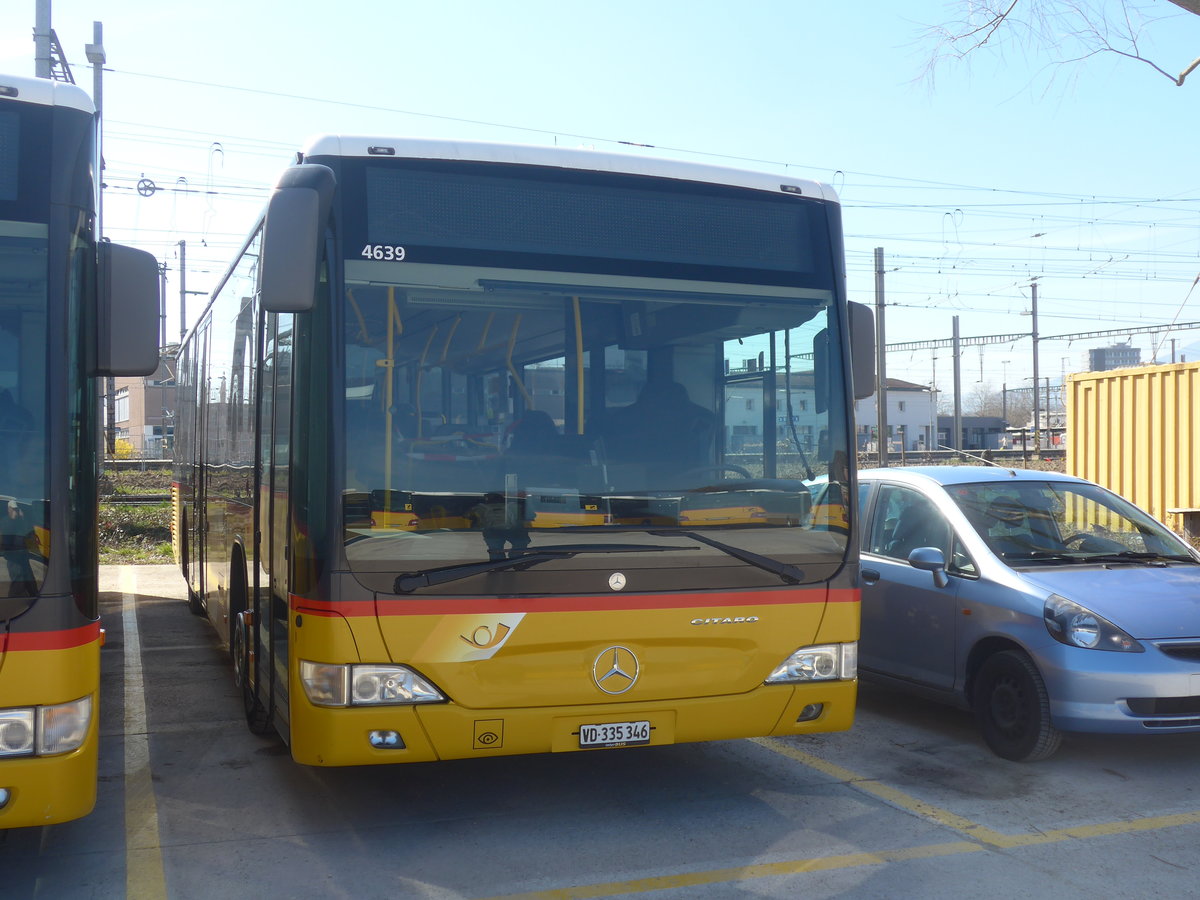 (215'209) - CarPostal Ouest - VD 335'346 - Mercedes am 15. M�rz 2020 in Yverdon, Garage