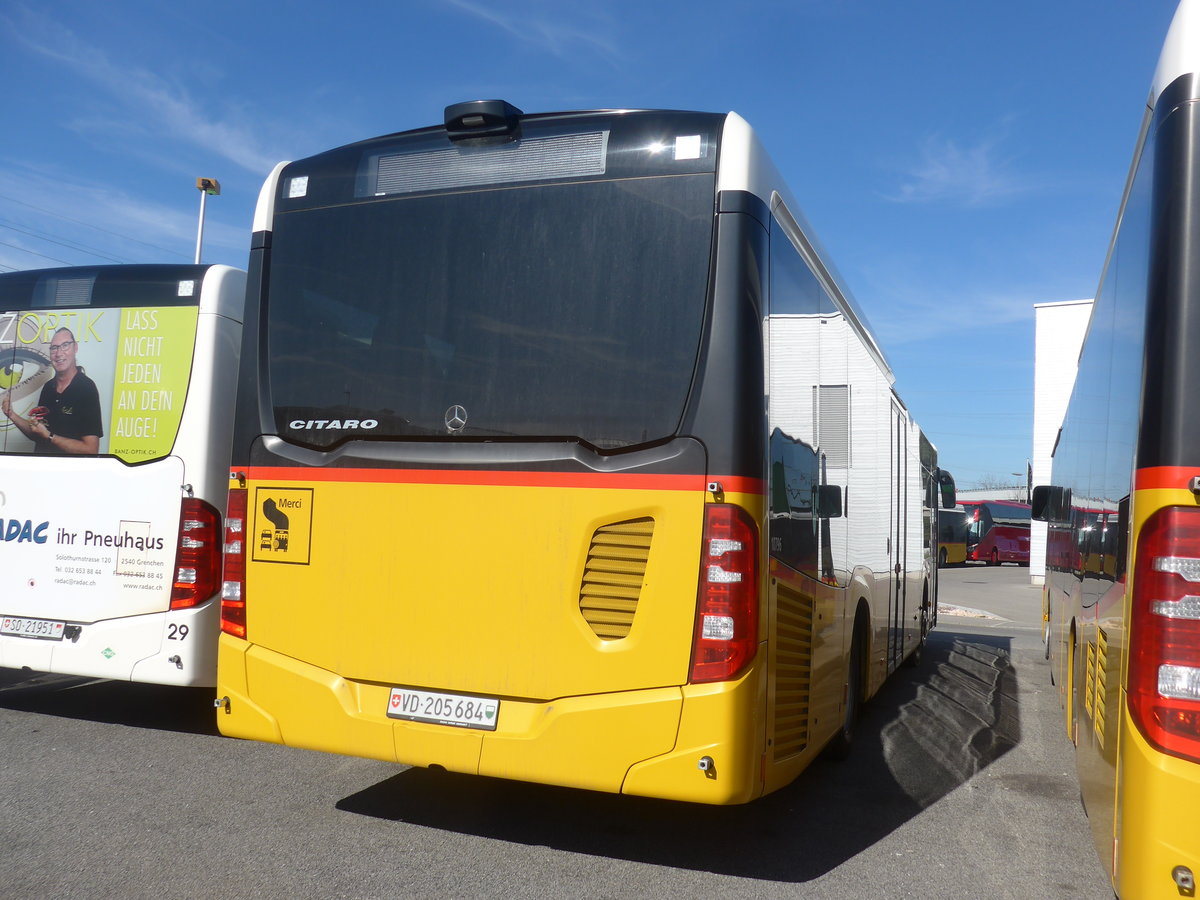 (215'253) - CarPostal Ouest - VD 205'684 - Mercedes am 15. M�rz 2020 in Kerzers, Interbus