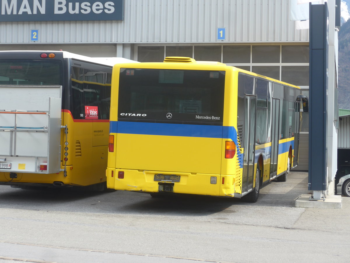 (215'319) - T�l�-Evol�ne, Evol�ne - Mercedes (ex BLT Oberwil Nr. 34) am 20. M�rz 2020 in Leytron, Garage Buchard