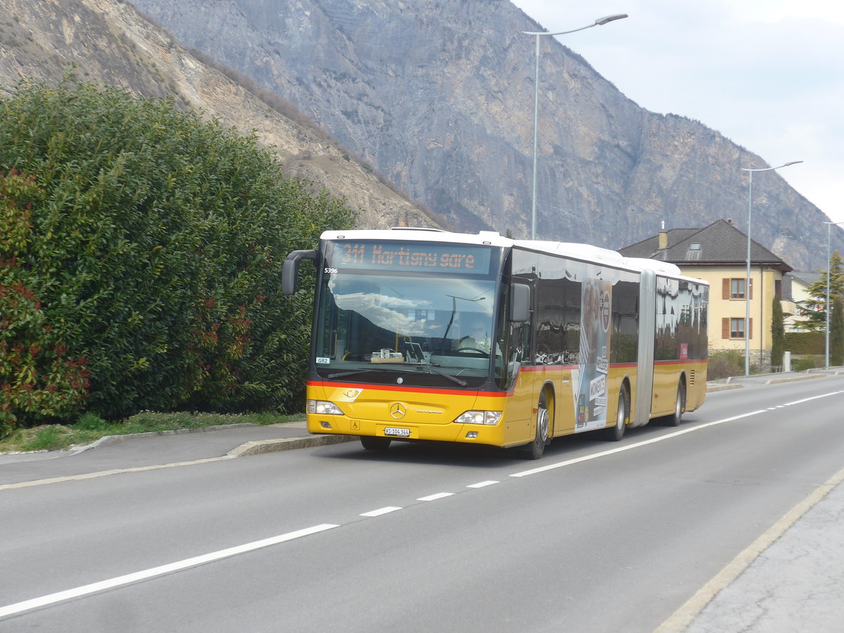 (215'321) - Buchard, Leytron - VS 104'344 - Mercedes am 20. M�rz 2020 in Leytron, Route de Saillon