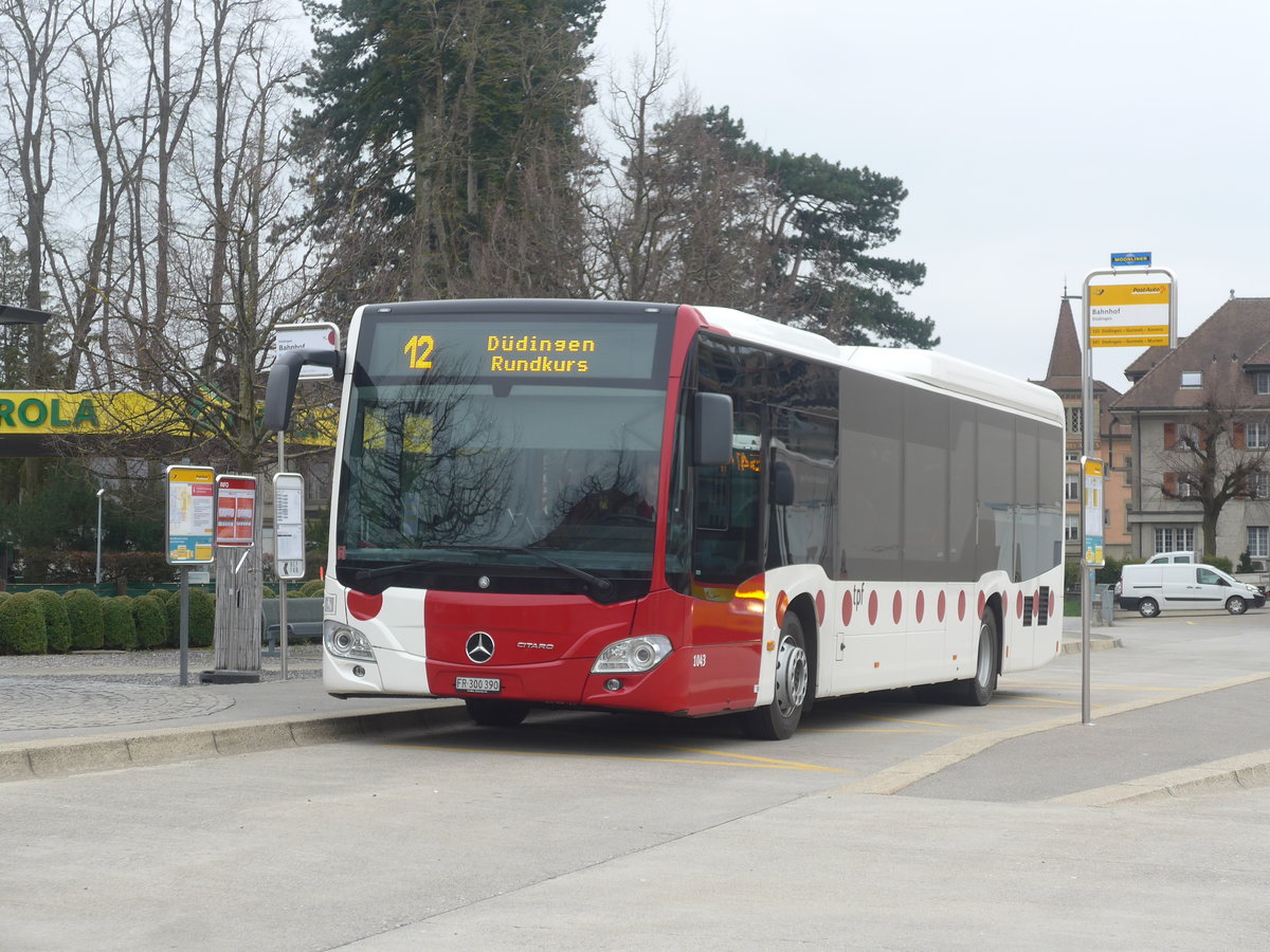 (215'395) - TPF Fribourg - Nr. 1043/FR 300'390 - Mercedes am 22. M�rz 2020 beim Bahnhof D�dingen