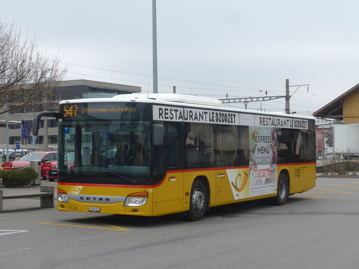 (215'399) - Wieland, Murten - Nr. 52/FR 300'635 - Setra am 22. M�rz 2020 beim Bahnhof Murten