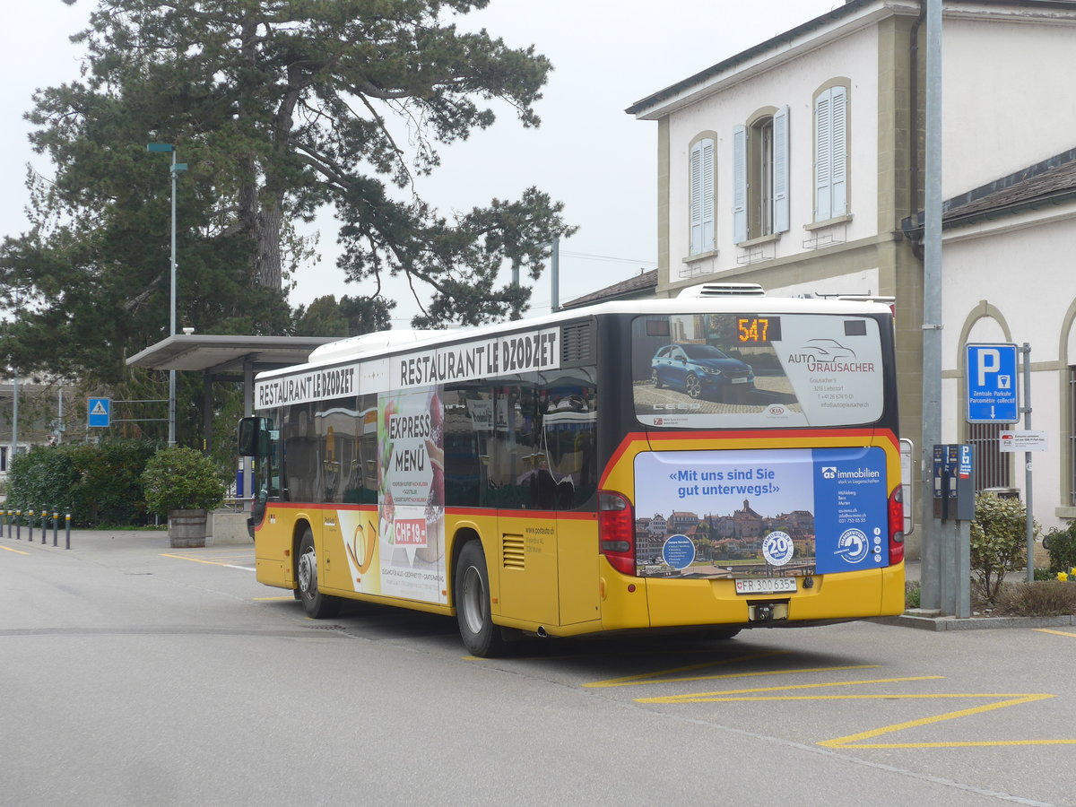 (215'401) - Wieland, Murten - Nr. 52/FR 300'635 - Setra am 22. M�rz 2020 beim Bahnhof Murten