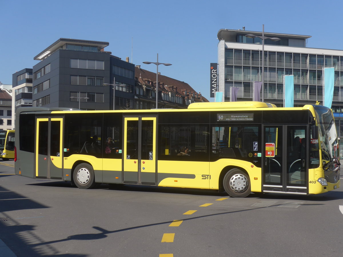 (215'495) - STI Thun - Nr. 403/BE 432'403 - Mercedes am 24. M�rz 2020 beim Bahnhof Thun