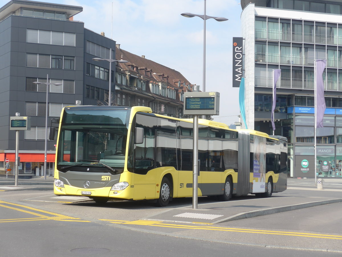 (215'559) - STI Thun - Nr. 169/BE 752'169 - Mercedes am 26. M�rz 2020 beim Bahnhof Thun