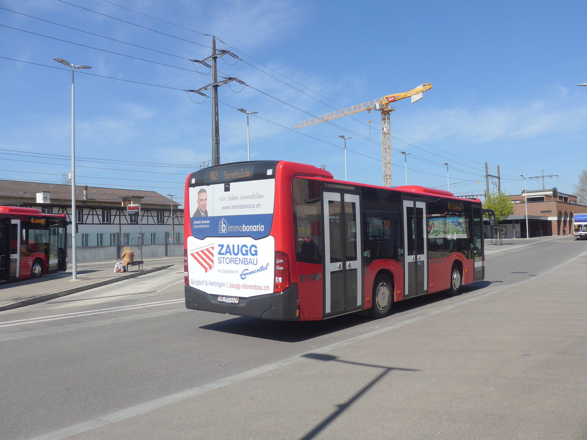 (216'117) - Bernmobil, Bern - Nr. 442/BE 855'442 - Mercedes am 16. April 2020 beim Bahnhof M�nsingen