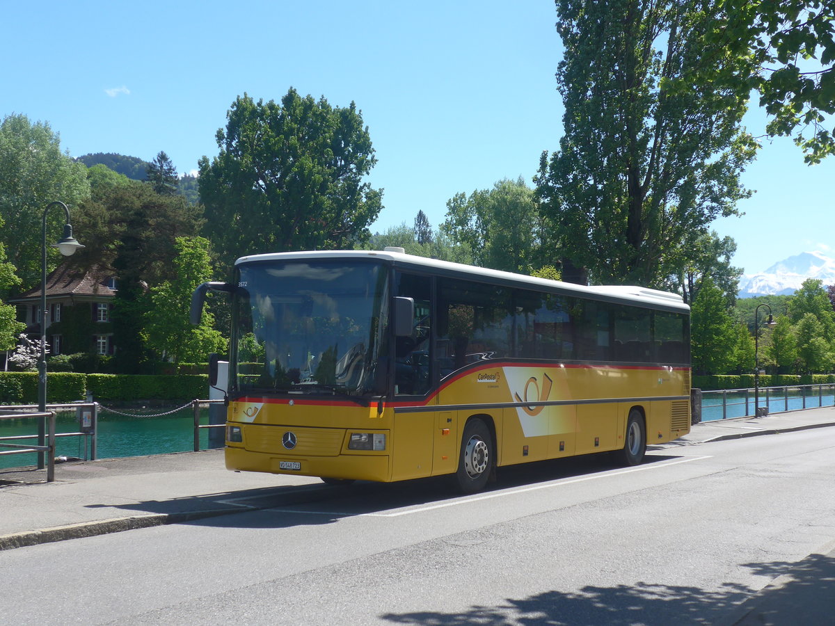 (216'783) - CarPostal Ouest - VD 548'723 - Mercedes am 4. Mai 2020 bei der Schiffl�ndte Thun