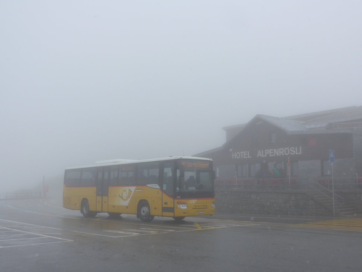 (217'648) - PostAuto Bern - BE 653'387 - Setra am 7. Juni 2020 in Grimsel, Passh�he