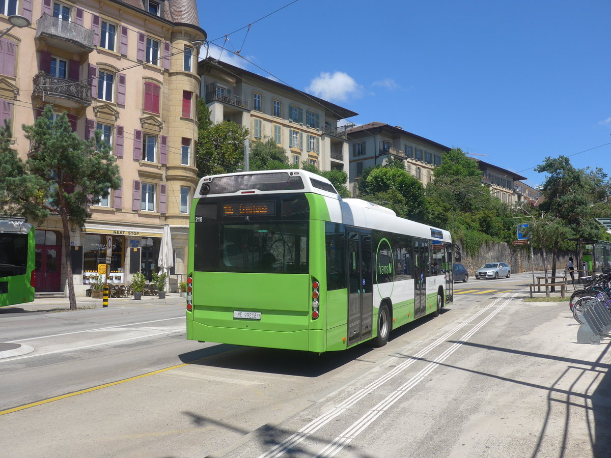 (218'534) - transN, La Chaux-de-Fonds - Nr. 218/NE 99'218 - Volvo (ex TN Neuch�tel Nr. 218) am 6. Juli 2020 beim Bahnhof Neuch�tel