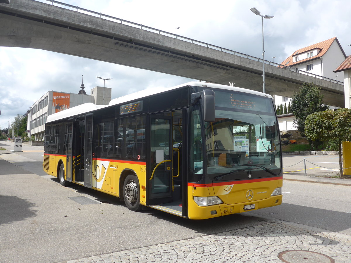 (220'396) - TSPG Sainel�gier - JU 1939 - Mercedes am 31. August 2020 beim Bahnhof Tramelan