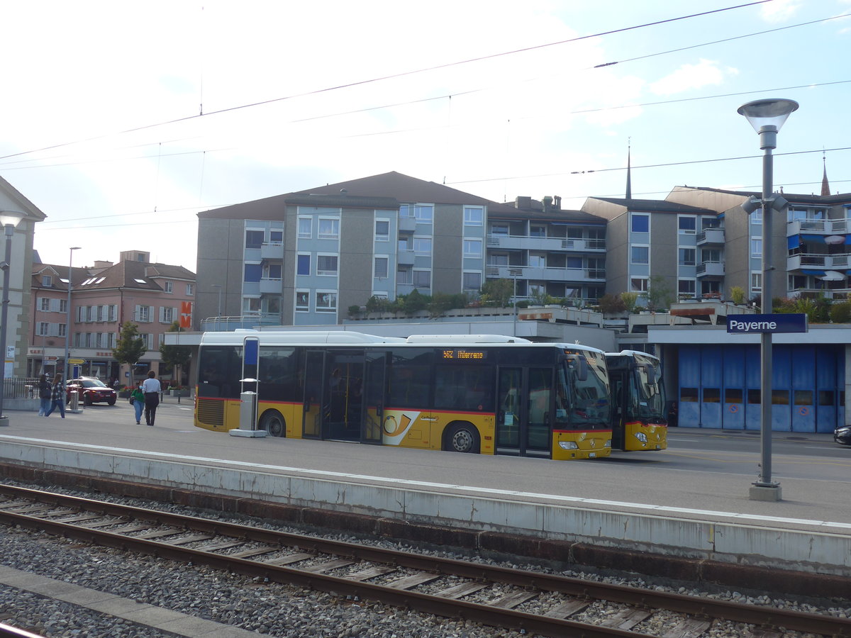 (221'142) - CarPostal Ouest - VD 1465 - Mercedes (ex TPB, S�deilles) am 23. September 2020 beim Bahnhof Payerne