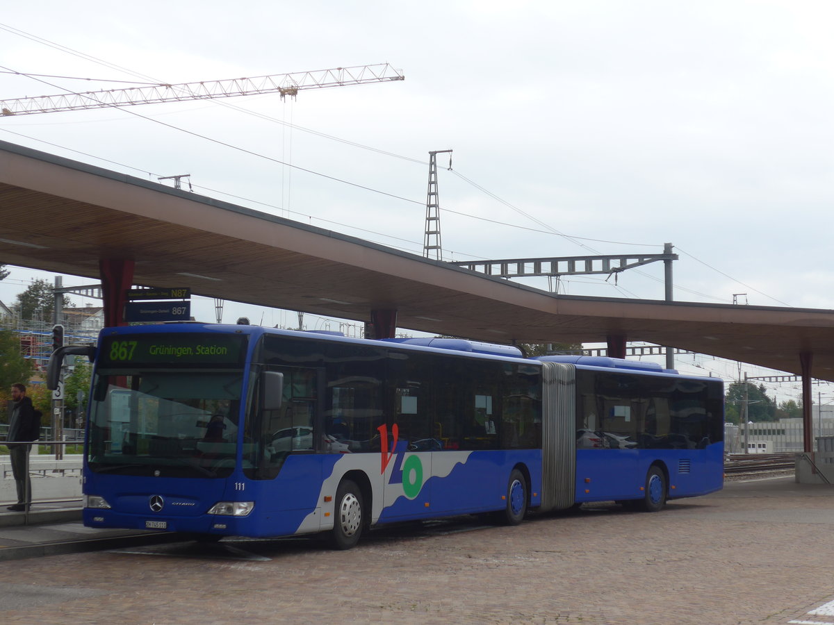 (221'891) - VZO Gr�ningen - Nr. 111/ZH 745'111 - Mercedes am 12. Oktober 2020 beim Bahnhof Wetzikon