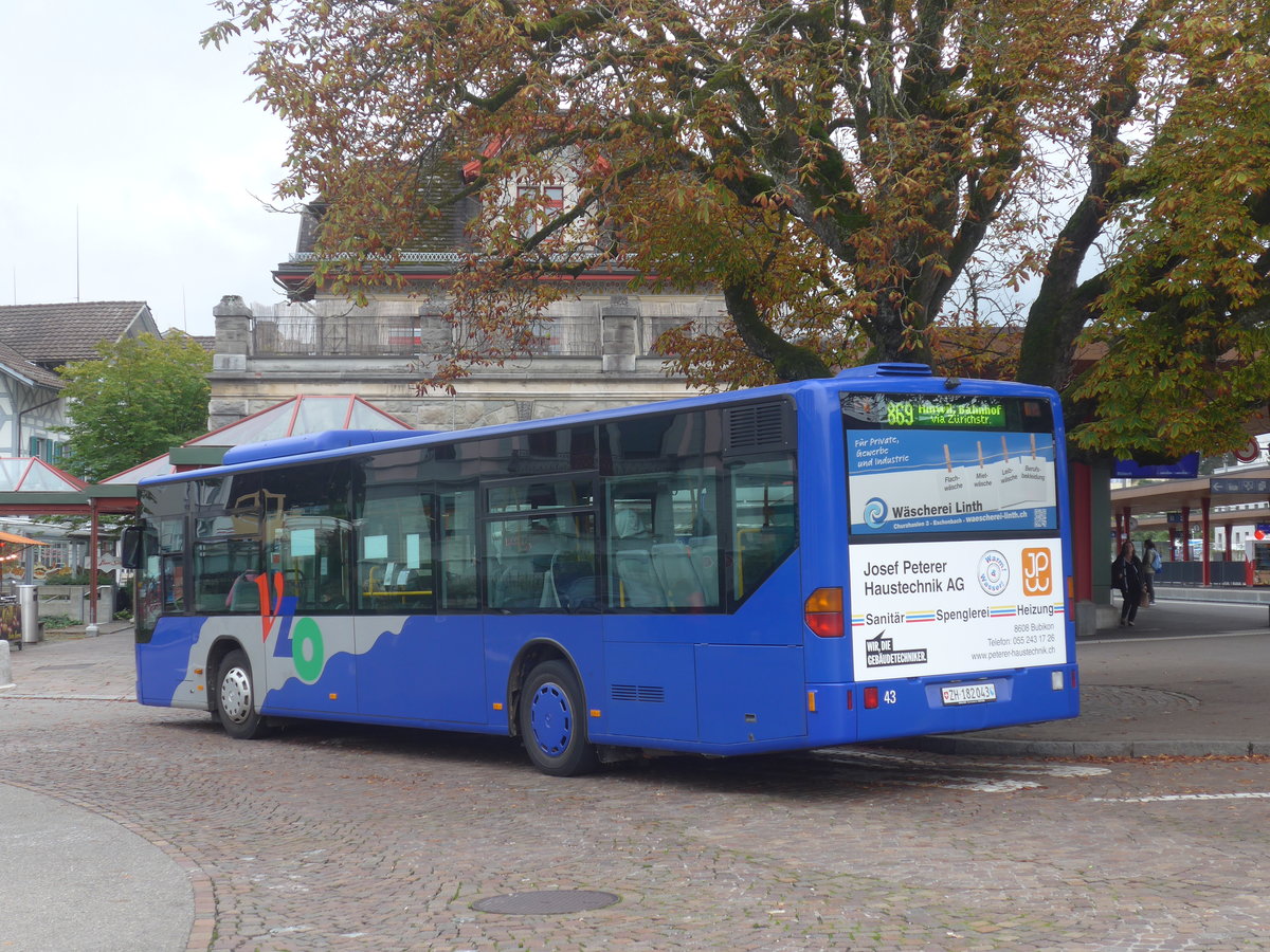 (221'892) - VZO Gr�ningen - Nr. 43/ZH 182'043 - Mercedes am 12. Oktober 2020 beim Bahnhof Wetzikon