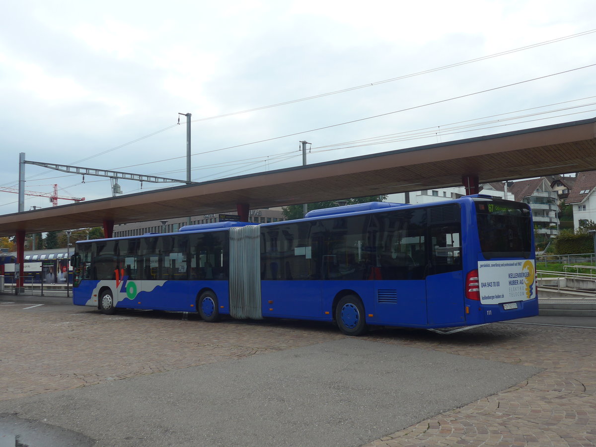 (221'905) - VZO Gr�ningen - Nr. 111/ZH 745'111 - Mercedes am 12. Oktober 2020 beim Bahnhof Wetzikon