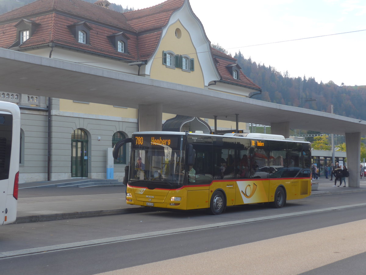 (222'465) - Postautobetriebe Unteres Toggenburg, Ganterschwil - SG 215'399 - MAN/G�ppel am 22. Oktober 2020 beim Bahnhof Wattwil