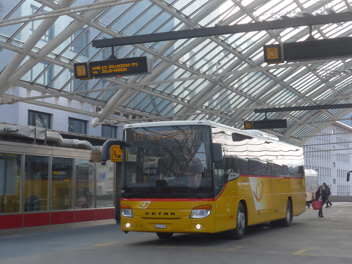 (223'244) - PostAuto Graub�nden - GR 179'707 - Setra am 2. Januar 2021 in Chur, Postautostation