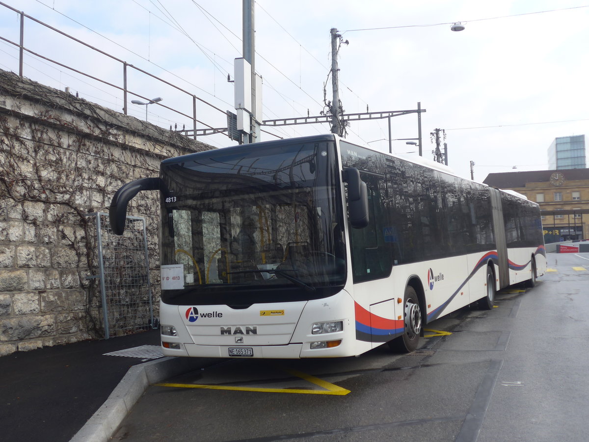 (223'998) - PostAuto Nordschweiz - NE 165'371 - MAN (ex AG 271'181) am 7. M�rz 2021 beim Bahnhof Neuch�tel