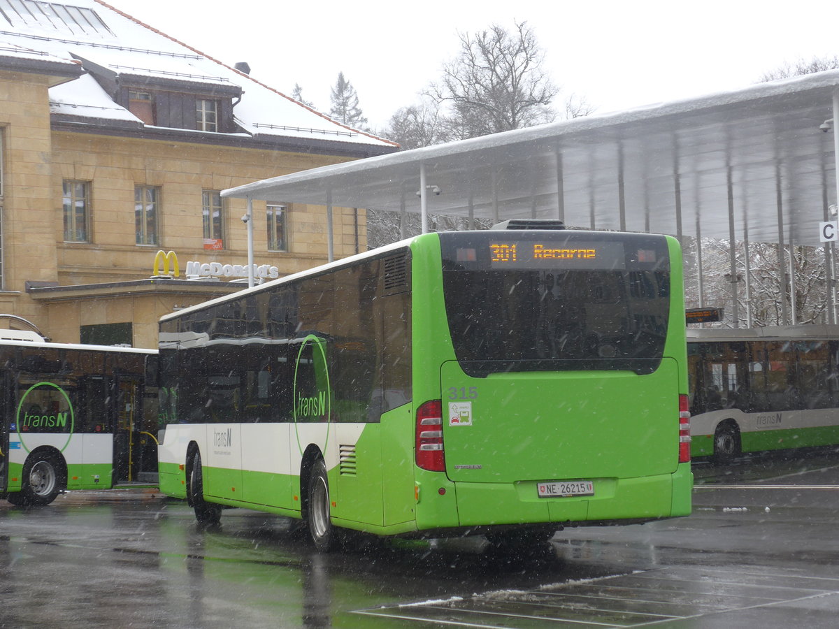 (224'141) - transN, La Chaux-de-Fonds - Nr. 315/NE 26'215 - Mercedes (ex TRN La Chaux-de-Fonds Nr. 315) am 14. M�rz 2021 beim Bahnhof La Chaux-de-Fonds