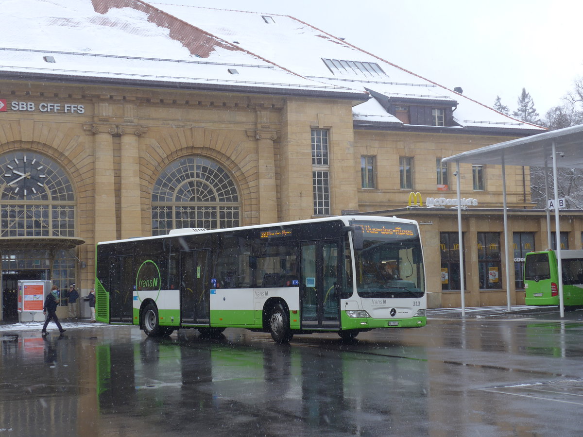 (224'143) - transN, La Chaux-de-Fonds - Nr. 313/NE 78'213 - Mercedes (ex TRN La Chaux-de-Fonds Nr. 313) am 14. M�rz 2021 beim Bahnhof La Chaux-de-Fonds