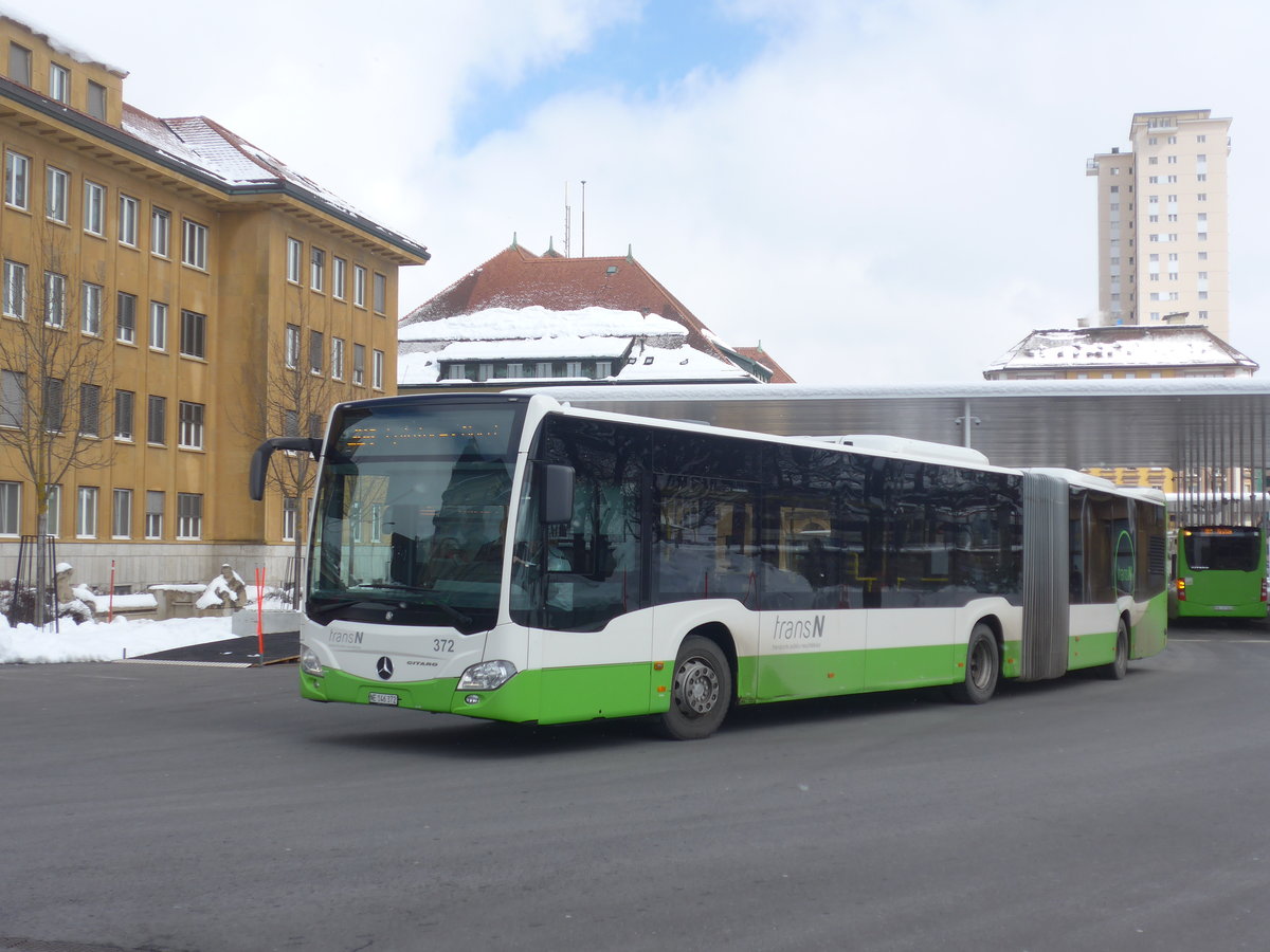 (224'281) - transN, La Chaux-de-Fonds - Nr. 372/NE 146'372 - Mercedes am 20. M�rz 2021 beim Bahnhof La Chaux-de-Fonds