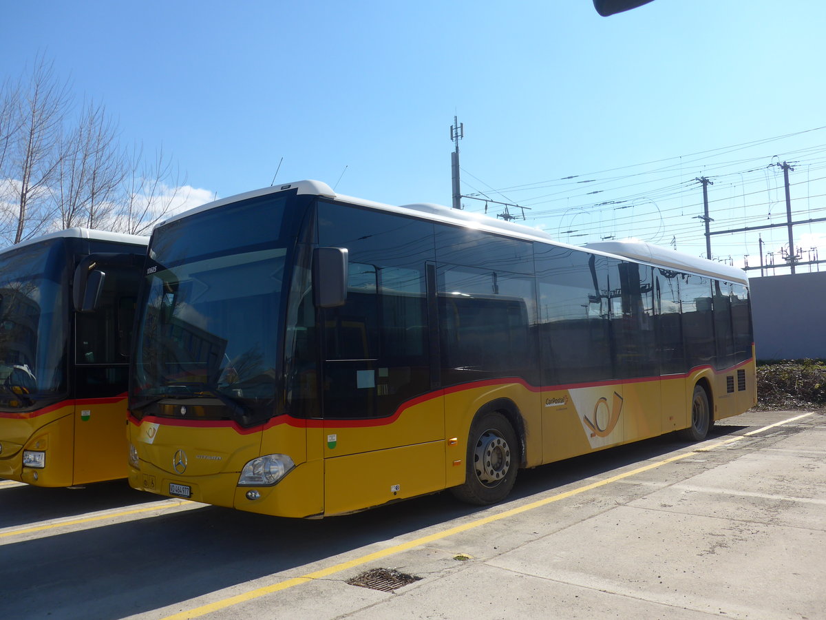 (224'304) - CarPostal Ouest - VD 464'977 - Mercedes am 20. M�rz 2021 in Yverdon, Garage