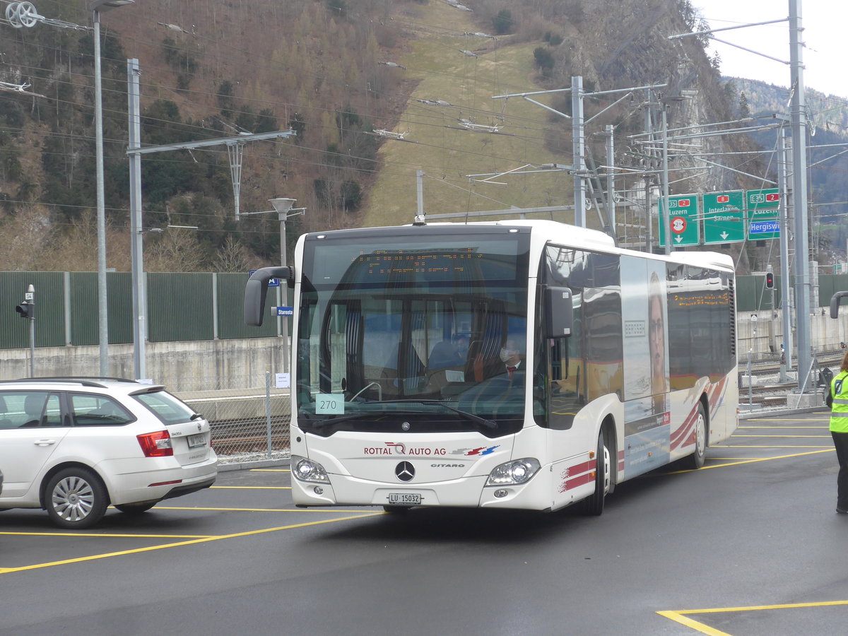 (224'402) - ARAG Ruswil - Nr. 46/LU 15'032 - Mercedes am 27. M�rz 2021 beim Bahnhof Stansstad