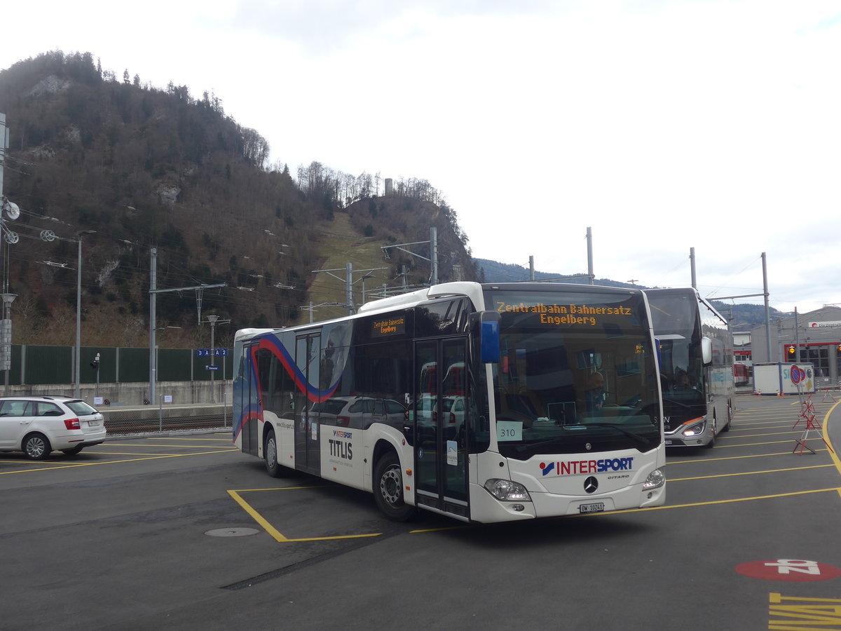 (224'444) - EAB Engelberg - Nr. 5/OW 10'241 - Mercedes (ex VZO Gr�ningen; ex Vorf�hrfahrzeug) am 27. M�rz 2021 beim Bahnhof Stansstad