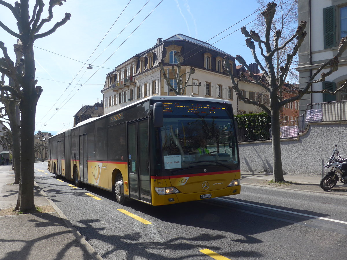 (224'596) - PostAuto Bern - Nr. 689/NE 165'367) - Mercedes (ex BE 834'689; ex H�fliger, Sursee Nr. 7) am 29. M�rz 2021 in Neuch�tel, Avenue de la Gare (Einsatz CarPostal)