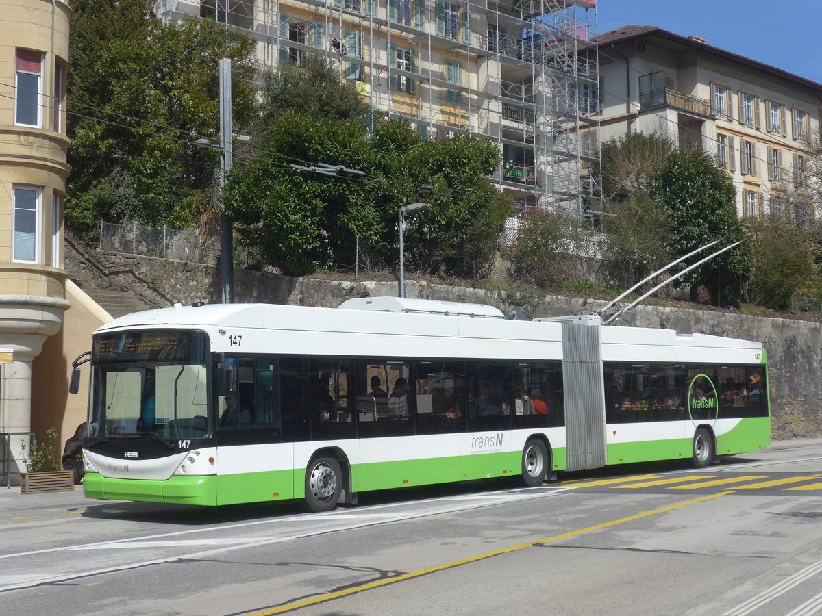 (224'599) - transN, La Chaux-de-Fonds - Nr. 147 - Hess/Hess Gelenktrolleybus (ex TN Neuch�tel Nr. 147) am 29. M�rz 2021 beim Bahnhof Neuch�tel