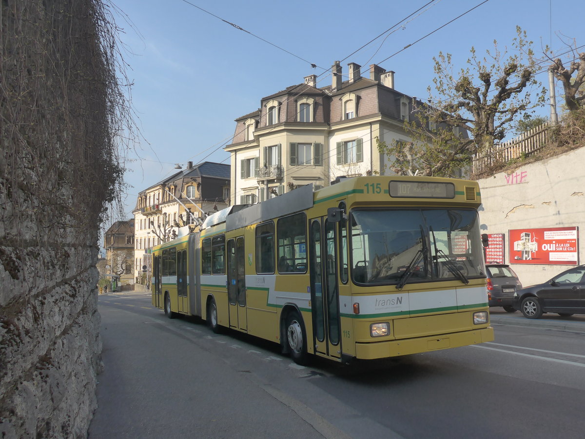 (225'005) - transN, La Chaux-de-Fonds - Nr. 115 - NAW/Hess Gelenktrolleybus am 17. April 2021 in Neuch�tel, Avenue de la Gare