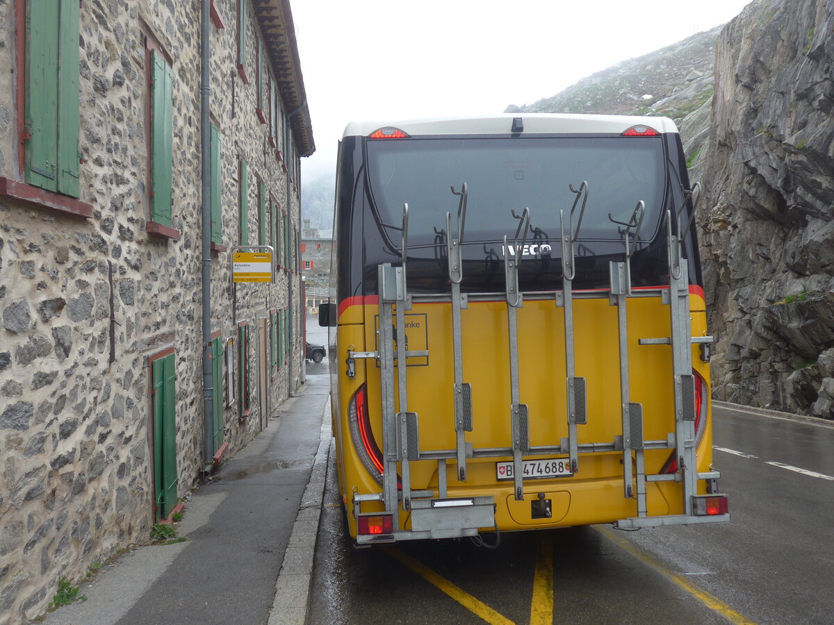 (226'139) - PostAuto Bern - BE 474'688 - Iveco am 3. Juli 2021 in Furka, Belvedere