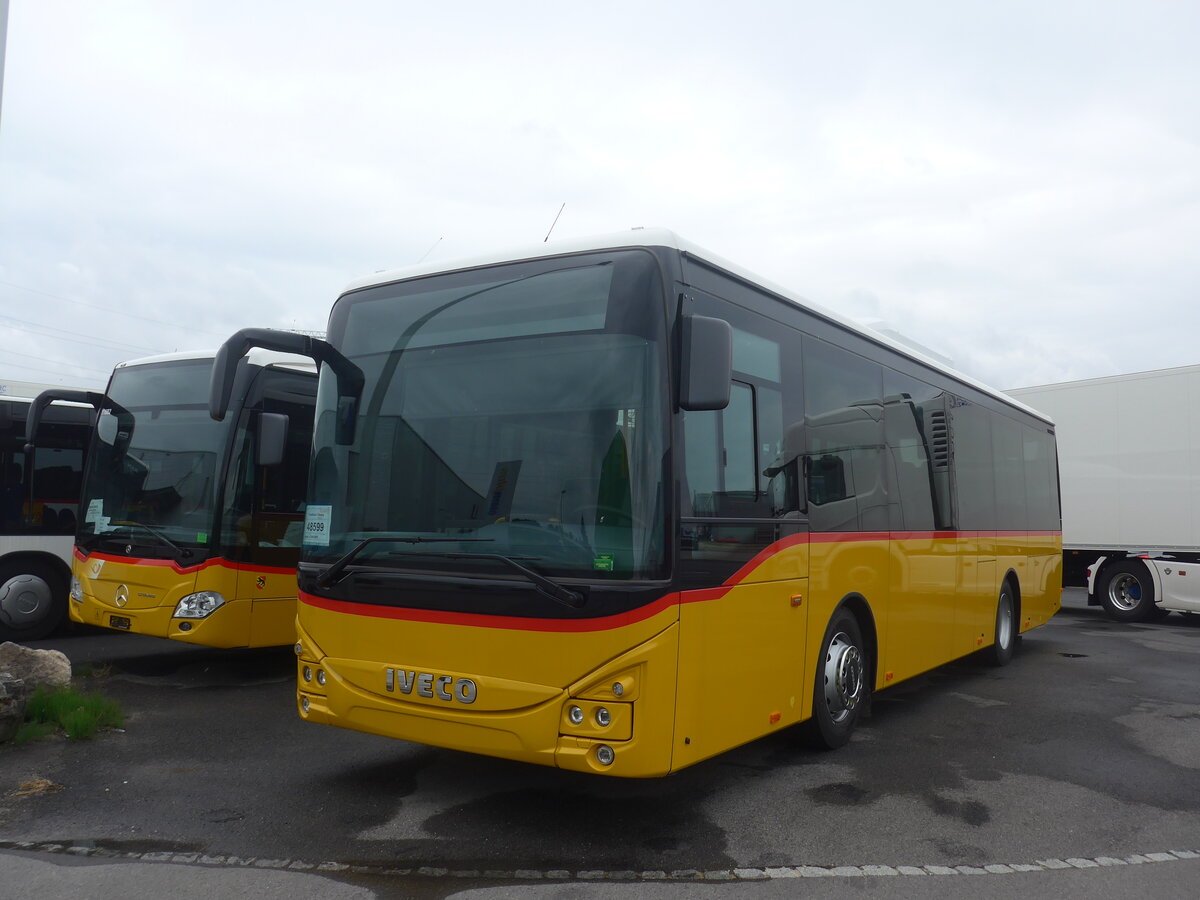 (226'193) - PostAuto Graub�nden - PID 11'642 - Iveco am 4. Juli 2021 in Kerzers, Interbus