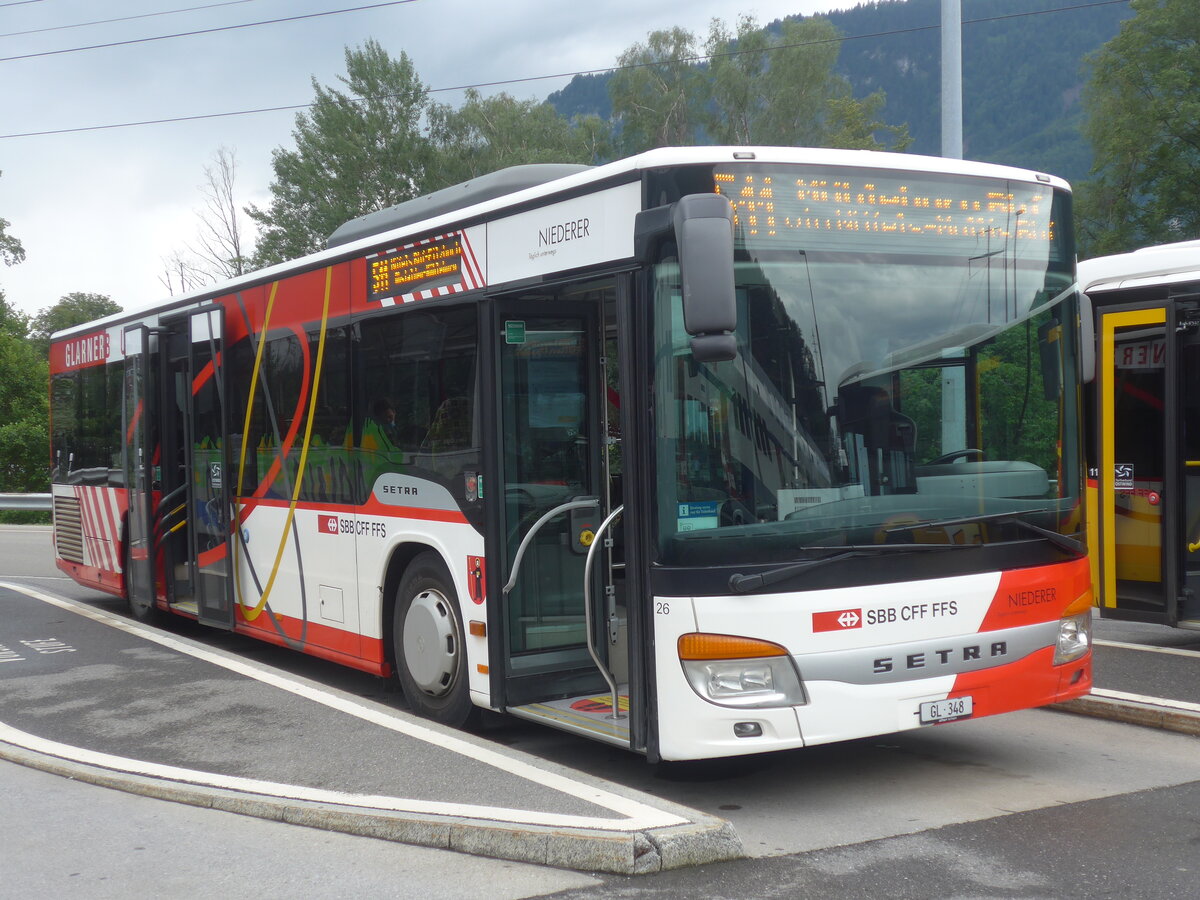 (226'792) - Niederer, Filzbach - Nr. 26/GL 348 - Setra am 25. Juli 2021 beim Bahnhof Ziegelbr�cke