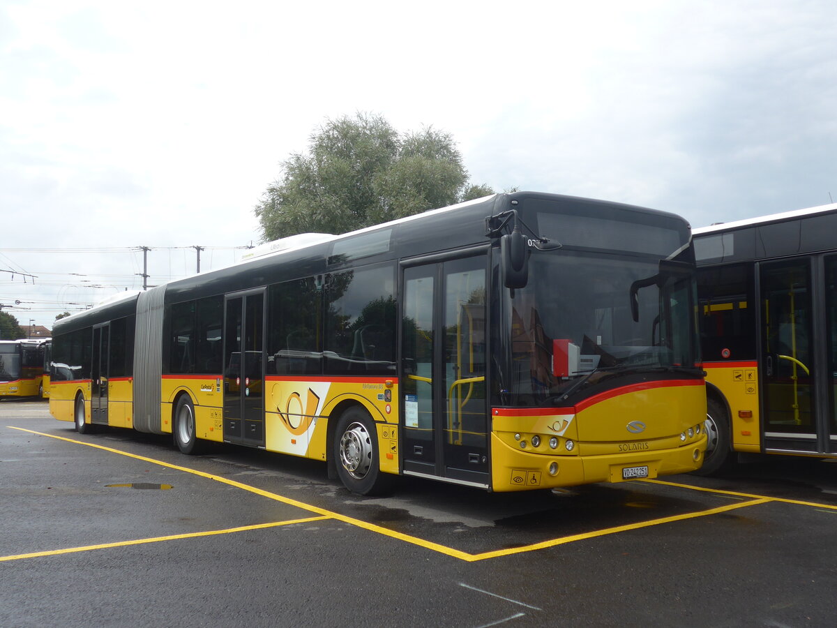 (226'910) - CarPostal Ouest - VD 242'251 - Solaris (ex TPB, S�deilles) am 1. August 2021 in Yverdon, Garage