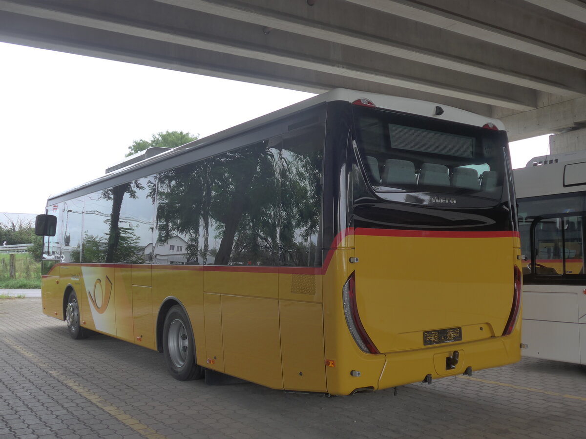 (226'943) - PostAuto Graub�nden - PID 11'643 - Iveco am 1. August 2021 in Kerzers, Murtenstrasse