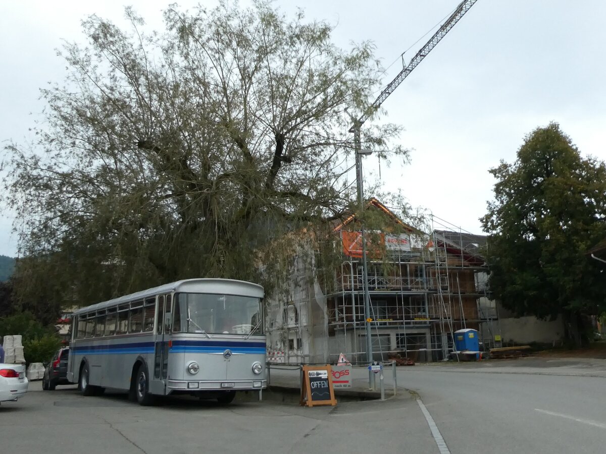 (228'411) - Borer, Neuhausen - SH 19'684 - Saurer/T�scher (ex Sch�ttler, D-K�ln; ex Braun, D-M�nster; ex Schmid, Hemmishofen; ex Br�tsch, B�ttenhard; ex ASS Schleitheim Nr. 8) am 26. September 2021 in Beggingen, Dorf