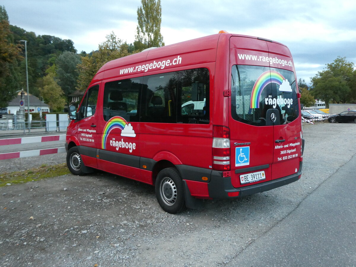 (228'495) - Altersheim R�geboge, Sigriswil - BE 39'111 - Mercedes am 29. September 2021 in Thun, Rosenau