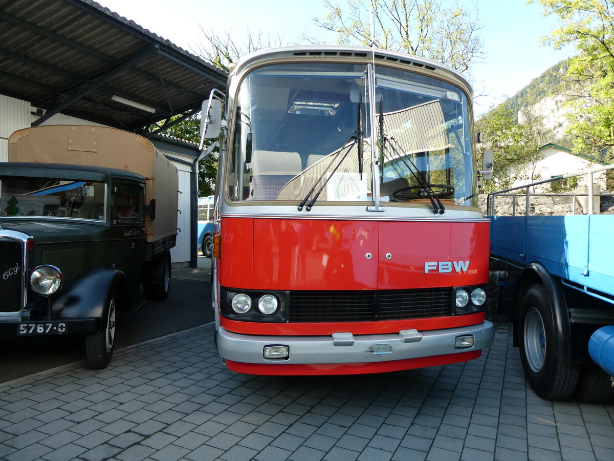 (228'523) - FBW-Club, M�nnedorf - FBW/R&J (ex Tiemann, Oetwil Nr. 19; ex W�est, Brittnau; ex Wespe, Altst�tten; ex AFA Adelboden Nr. 19) am 2. Oktober 2021 in N�fels, FBW-Museum
