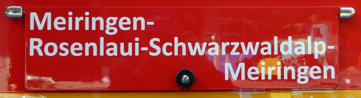 (228'536) - Routentafel - Meiringen-Rosenlaui-Schwarzwaldalp-Meiringen - am 2. Oktober 2021 in N�fels, FBW-Museum