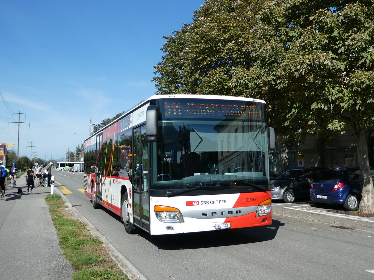(228'583) - Niederer, Filzbach - Nr. 26/GL 348 - Setra am 2. Oktober 2021 beim Bahnhof Ziegelbr�cke