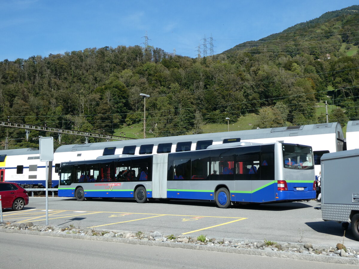 (228'603) - AS Engi - Nr. 15/GL 165 - MAN (ex TPL Lugano Nr. 438; ex Ryffel, Uster; ex Stucki, Porrentruy; ex SBC Chur Nr. 91) am 2. Oktober 2021 beim Bahnhof Ziegelbr�cke
