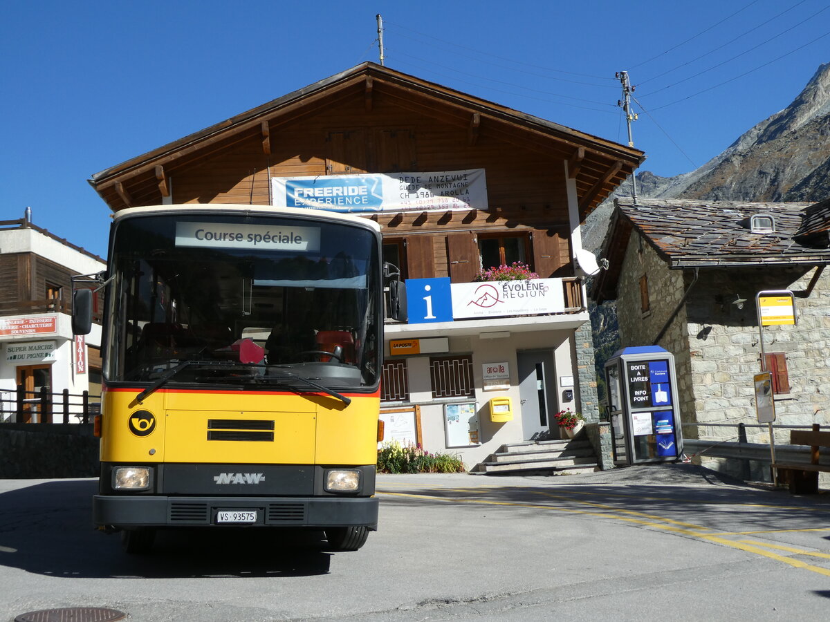 (228'770) - Oser, B�rchen - VS 93'575 - NAW/Lauber (ex Epiney, Ayer) am 10. Oktober 2021 in Arolla, Post