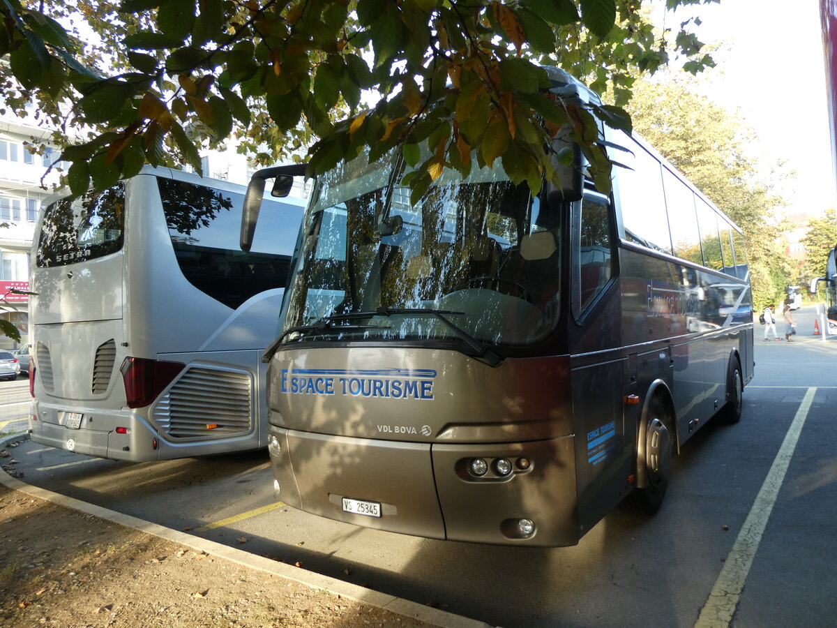(229'225) - Espace Tourisme, Riddes - VS 25'345 - Bova am 15. Oktober 2021 in Z�rich, Sihlquai