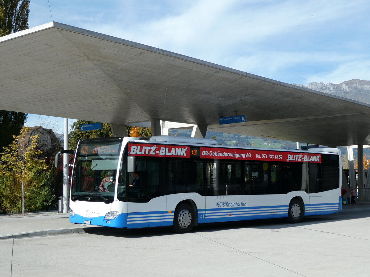 (229'514) - RTB Altst�tten - Nr. 41/SG 335'059 - Mercedes am 20. Oktober 2021 beim Bahnhof Buchs