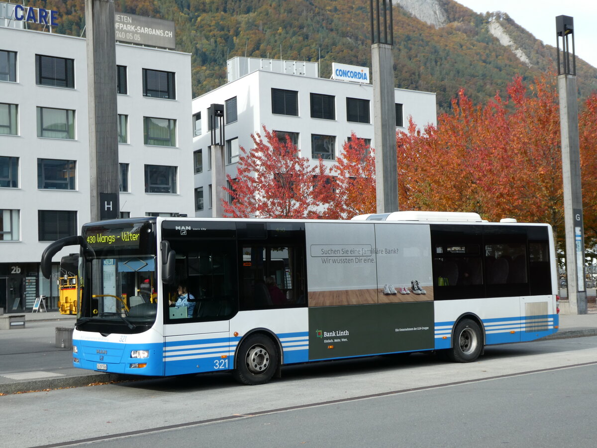 (229'544) - BSW Sargans - Nr. 321/SG 297'506 - MAN/G�ppel am 20. Oktober 2021 beim Bahnhof Sargans